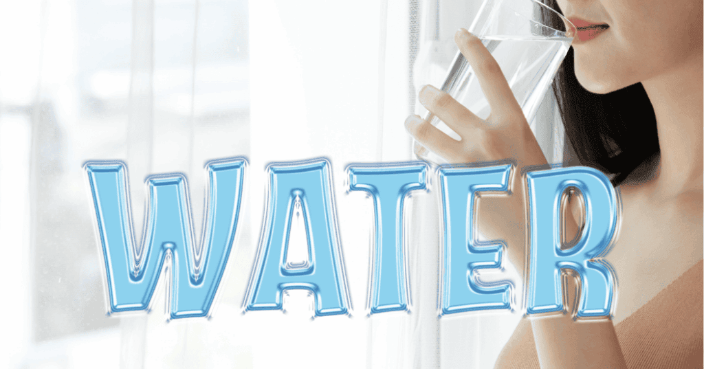 化粧品より先に、水分補給の習慣を整えることが40代の乾燥肌対策の土台になることを伝えるイメージ